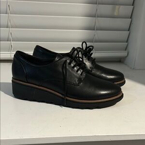 Women's Black Leather Oxford Shoes